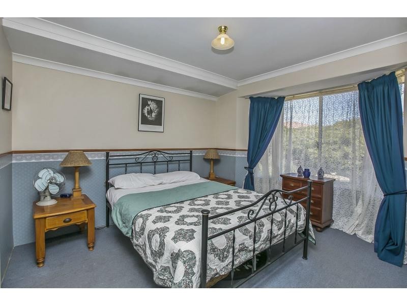 21 Fairmont Place, Currambine WA 6028