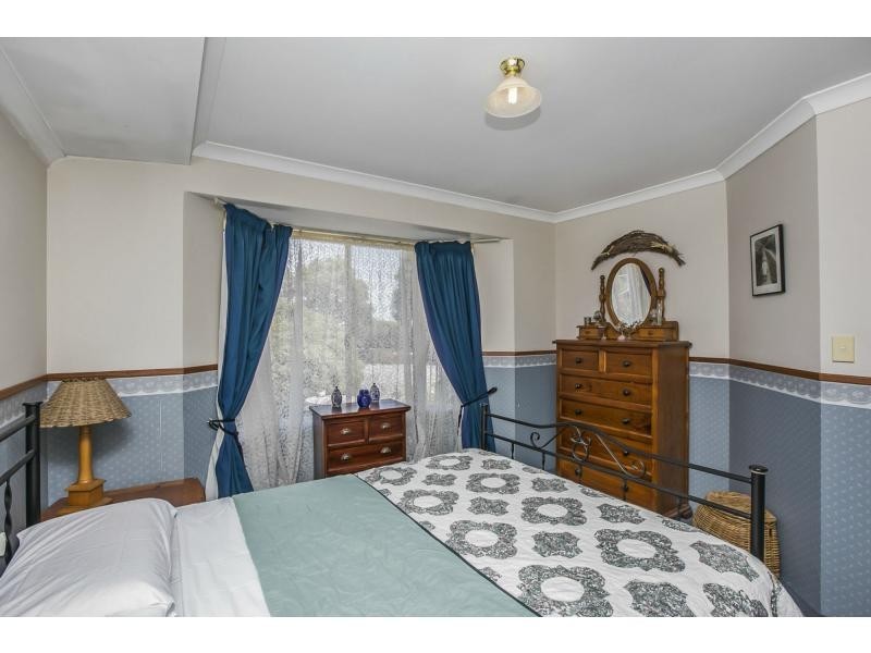 21 Fairmont Place, Currambine WA 6028