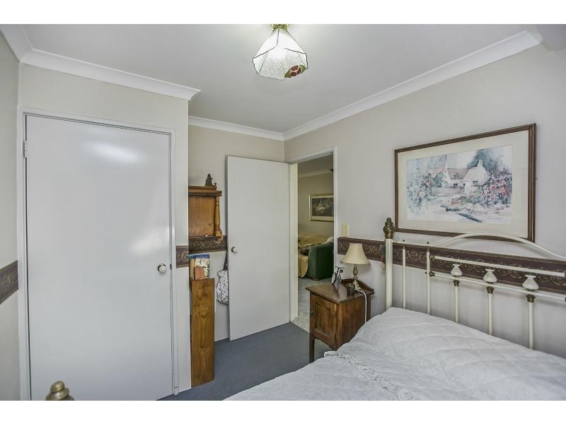 21 Fairmont Place, Currambine WA 6028