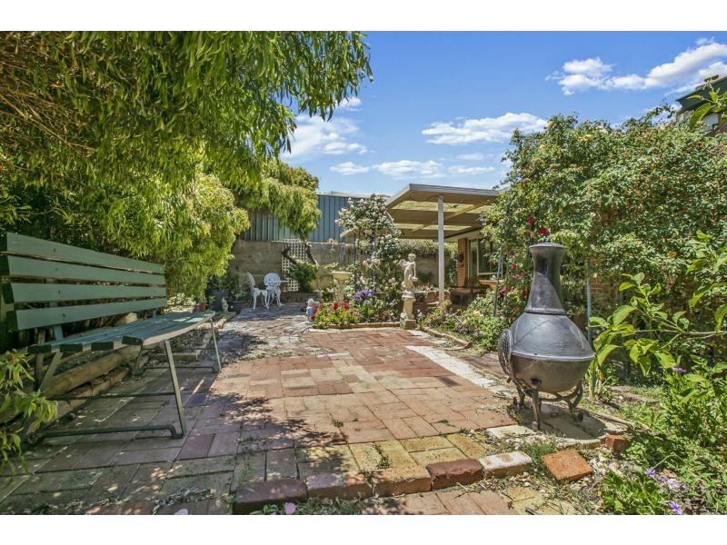 21 Fairmont Place, Currambine WA 6028