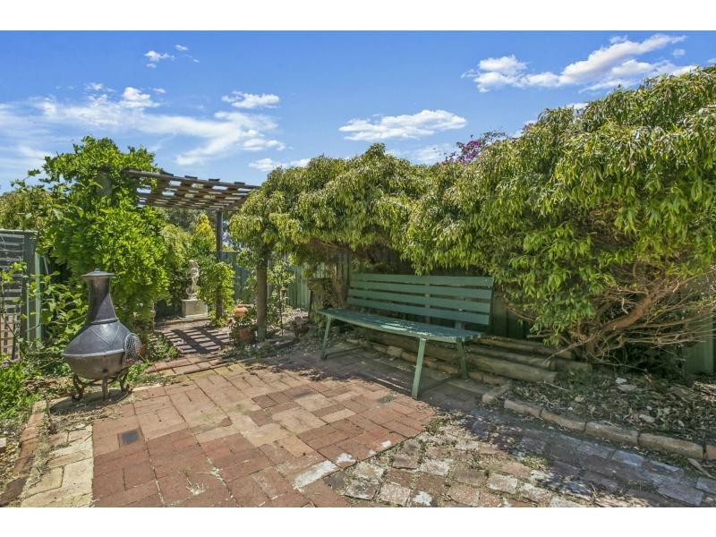 21 Fairmont Place, Currambine WA 6028