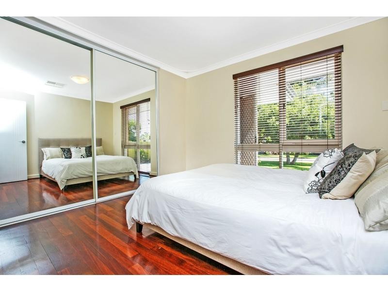 4 Patterson Place, Myaree WA 6154