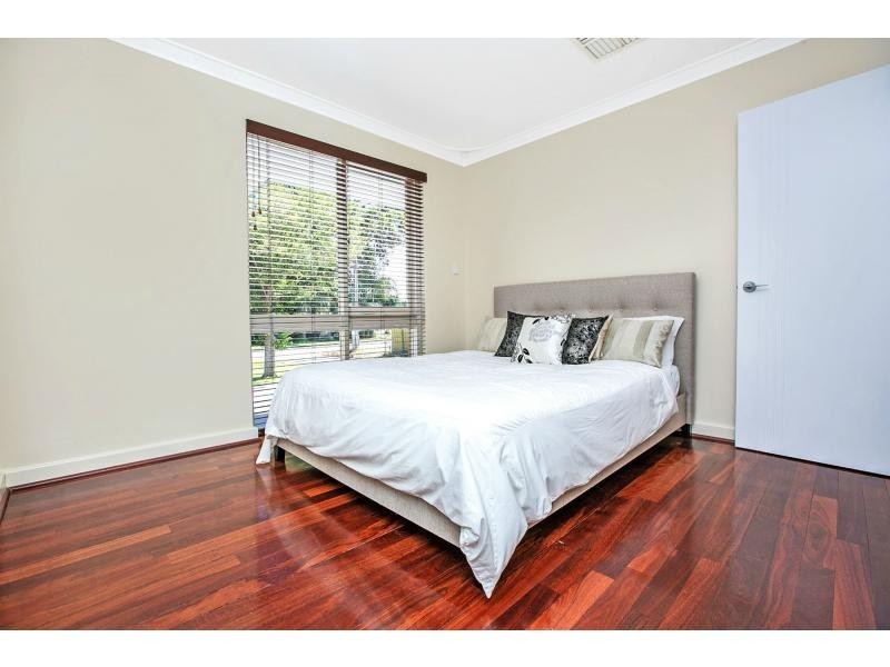 4 Patterson Place, Myaree WA 6154