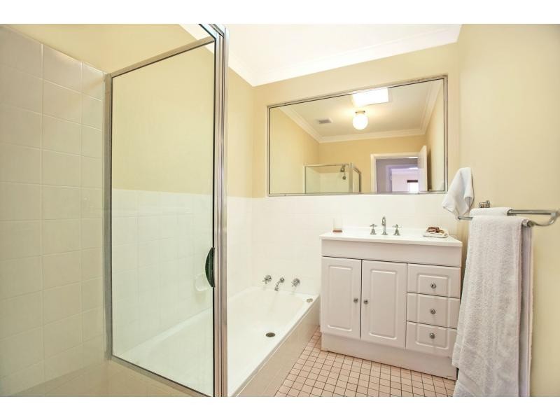 4 Patterson Place, Myaree WA 6154