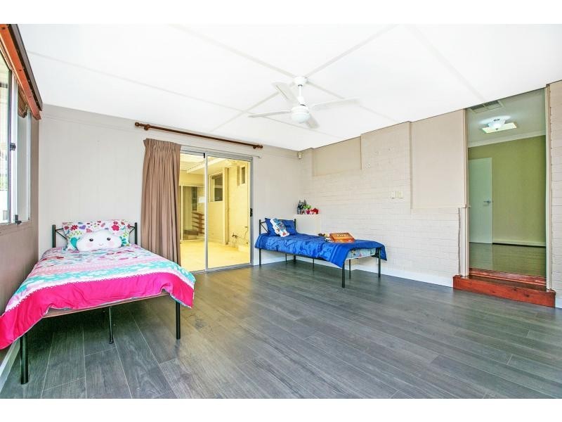 4 Patterson Place, Myaree WA 6154