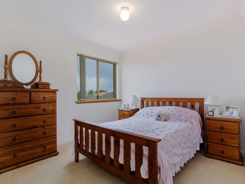 17 Lynch Avenue, Rockingham WA 6168