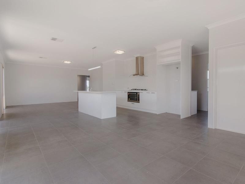 150 Inlet Boulevard, South Yunderup WA 6208