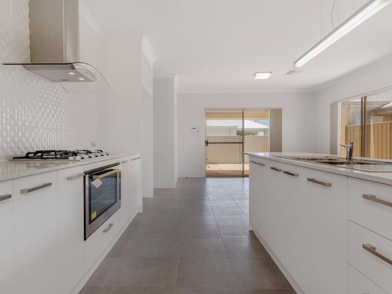 150 Inlet Boulevard, South Yunderup WA 6208