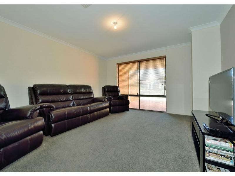 62 Lemon Gum Drive, Baldivis WA 6171