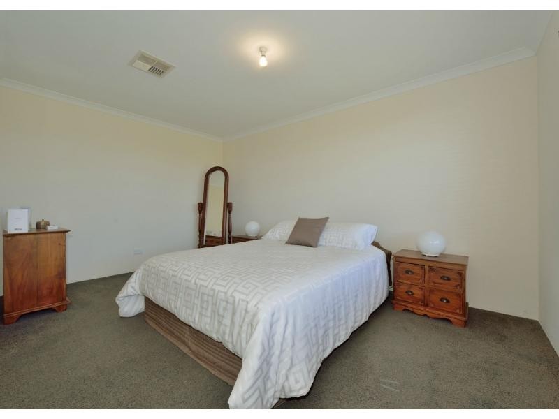 62 Lemon Gum Drive, Baldivis WA 6171