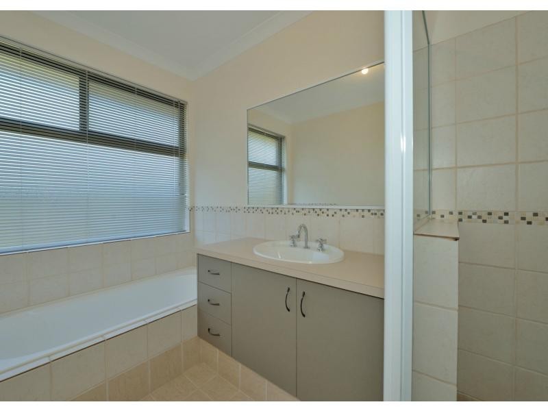 62 Lemon Gum Drive, Baldivis WA 6171