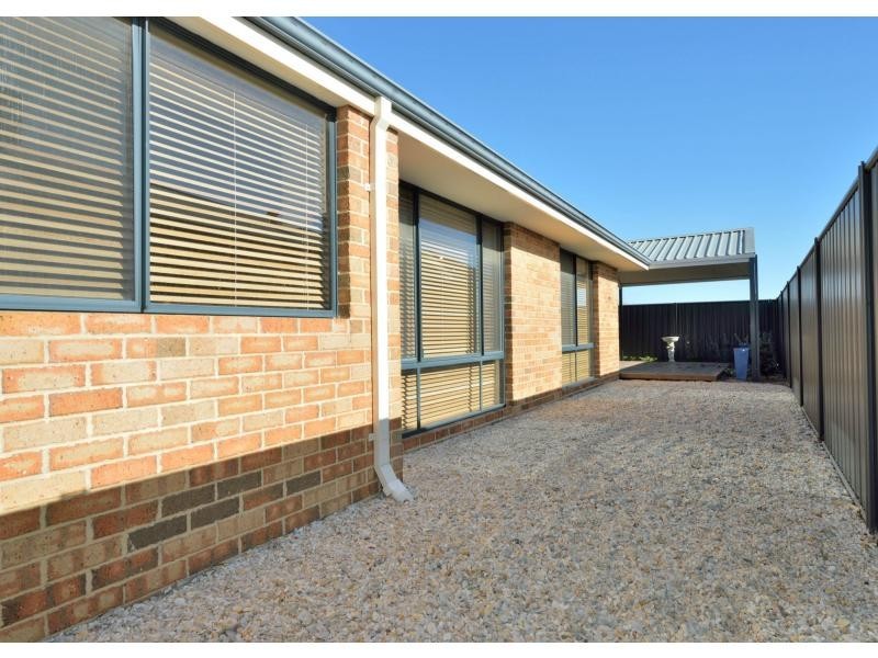 62 Lemon Gum Drive, Baldivis WA 6171