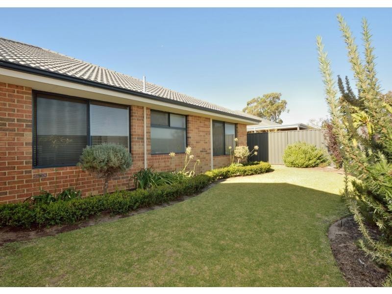 62 Lemon Gum Drive, Baldivis WA 6171
