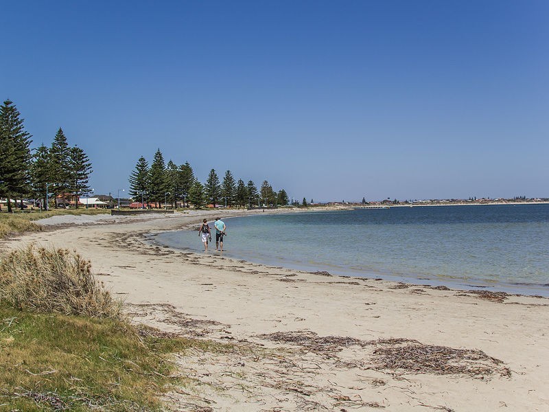 98 Rae Road, Shoalwater WA 6169