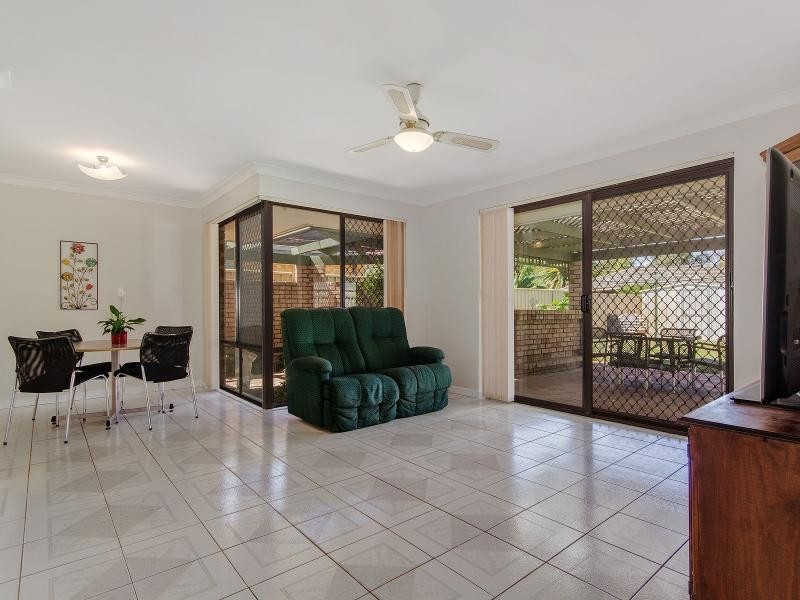 101 Seabrooke Avenue, Rockingham WA 6168