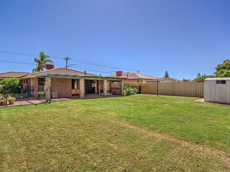 101 Seabrooke Avenue, Rockingham WA 6168