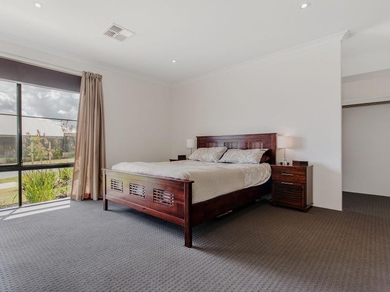 25 Copenhagen Street, Baldivis WA 6171