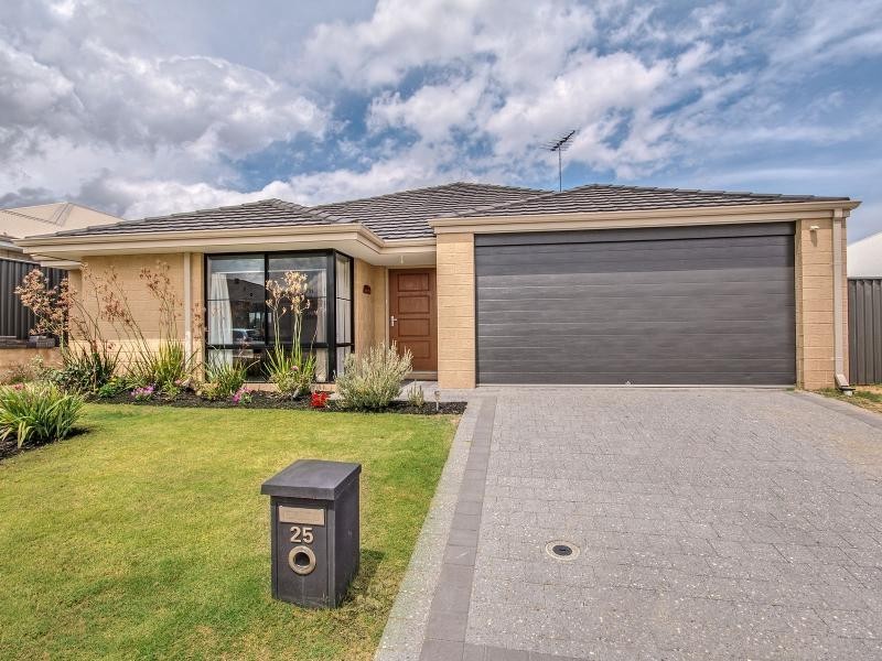 25 Copenhagen Street, Baldivis WA 6171