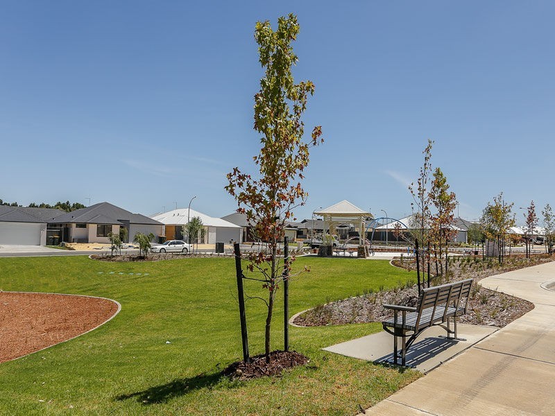 12 Banbury Way, Aveley WA 6069