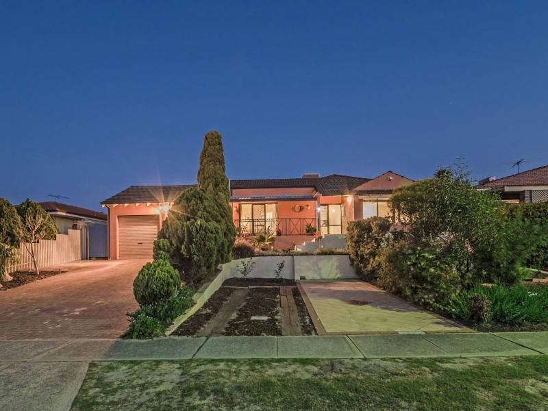 40 Wentletrap Way, Mullaloo WA 6027