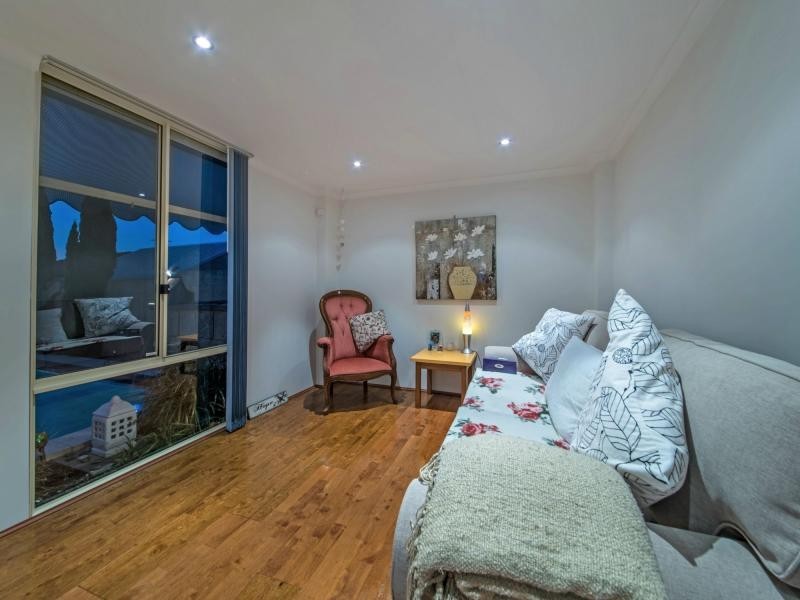 40 Wentletrap Way, Mullaloo WA 6027