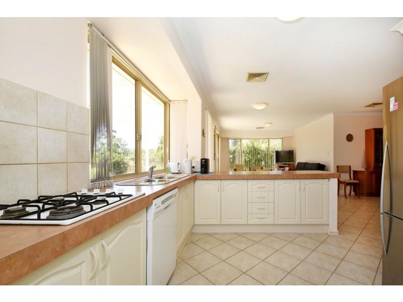 54 Alder Way, Duncraig WA 6023