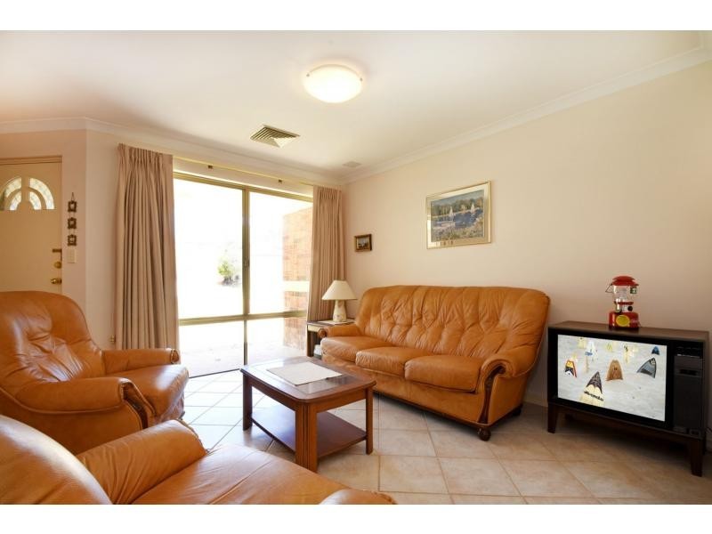 54 Alder Way, Duncraig WA 6023