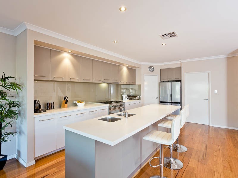 13 Sinagra Way, Yangebup WA 6164