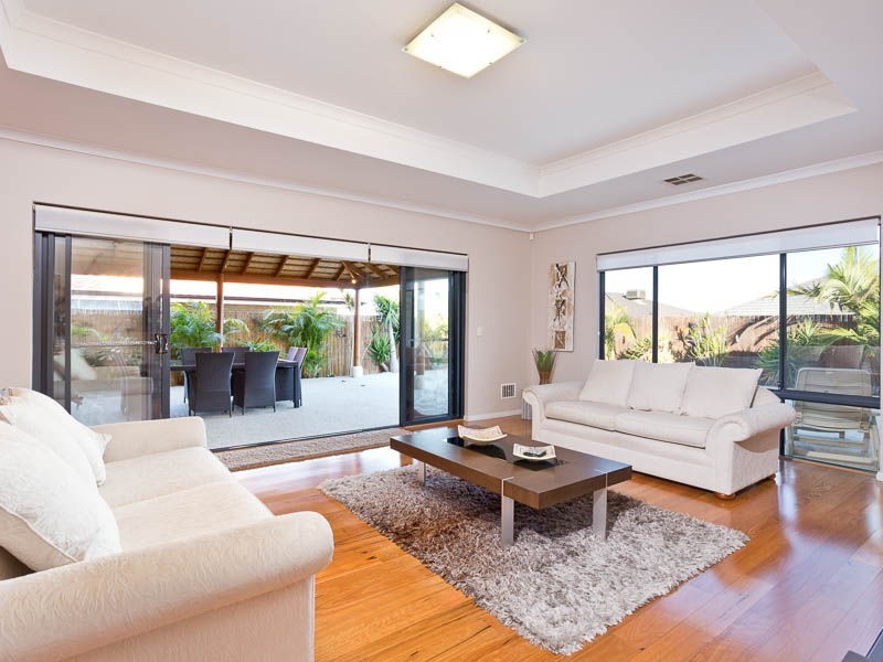 13 Sinagra Way, Yangebup WA 6164