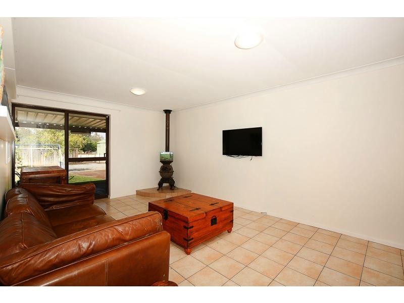 828 Pinjarra Road, Furnissdale WA 6209