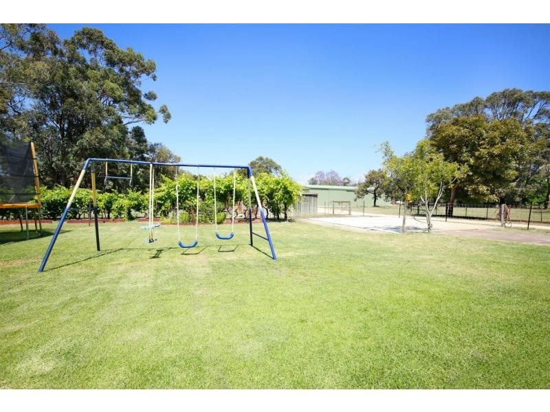 828 Pinjarra Road, Furnissdale WA 6209