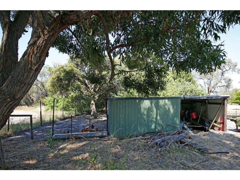 828 Pinjarra Road, Furnissdale WA 6209
