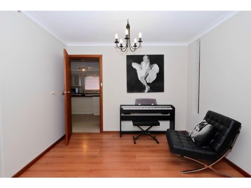 25 Hassell Crescent, Bull Creek WA 6149