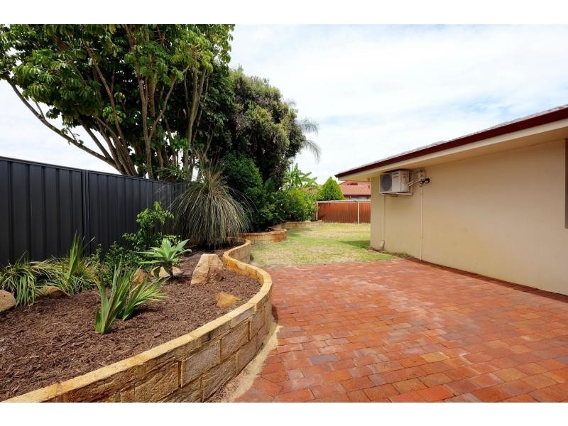 25 Hassell Crescent, Bull Creek WA 6149