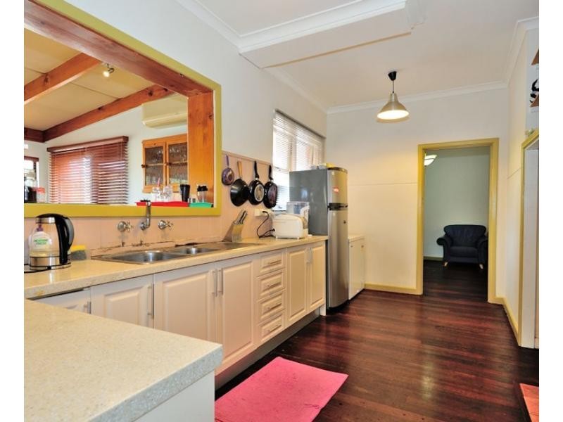 123 Woodrow Avenue, Dianella WA 6059