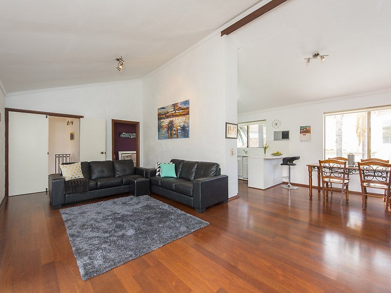 7/147 Melville Parade, Como WA 6152