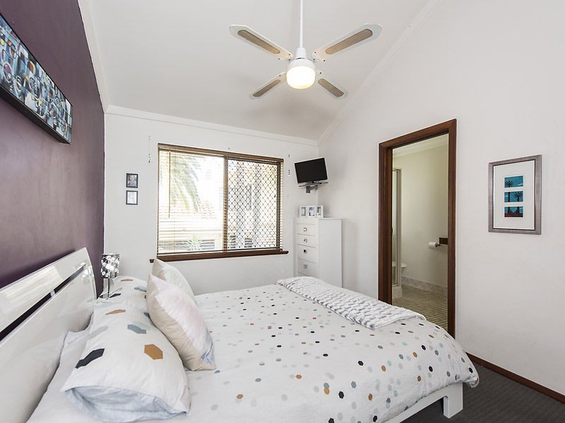 7/147 Melville Parade, Como WA 6152