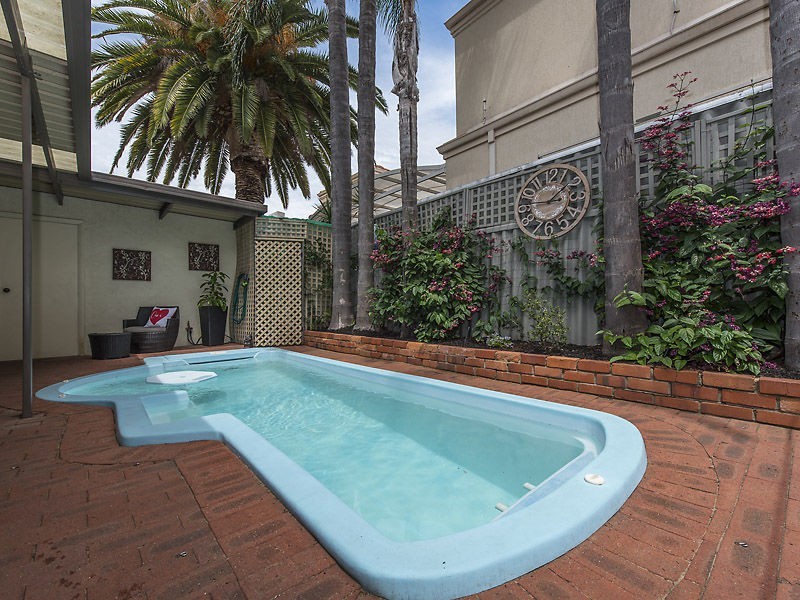 7/147 Melville Parade, Como WA 6152