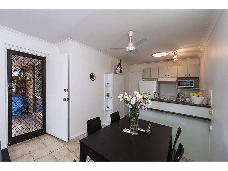 37 Eudanda Place, Cannington WA 6107