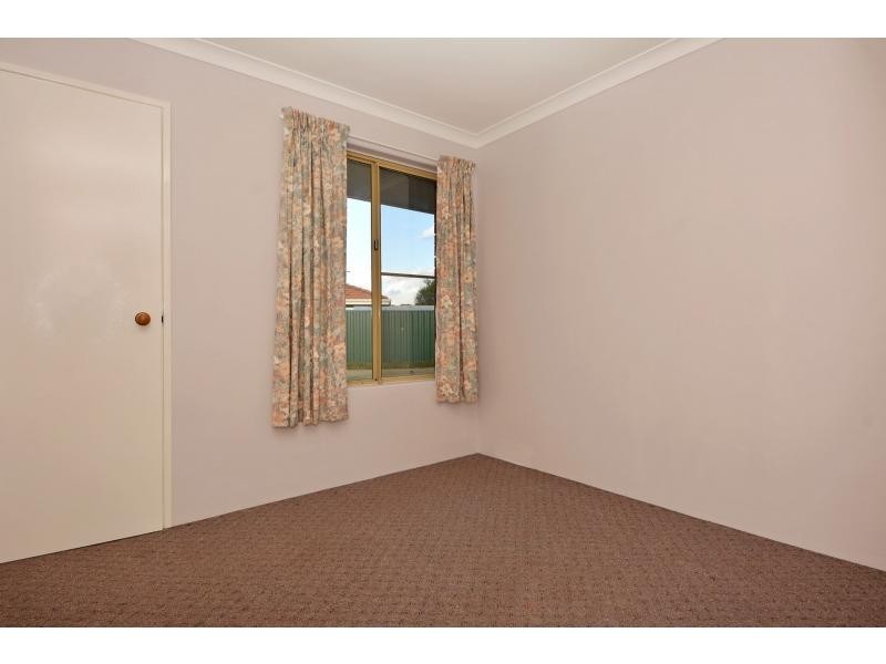 11A Roanoke Grove, Connolly WA 6027