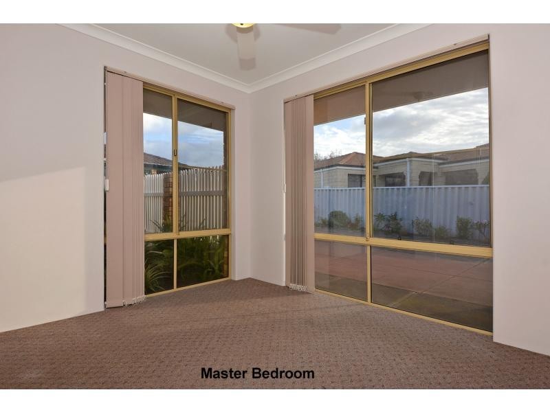 11A Roanoke Grove, Connolly WA 6027