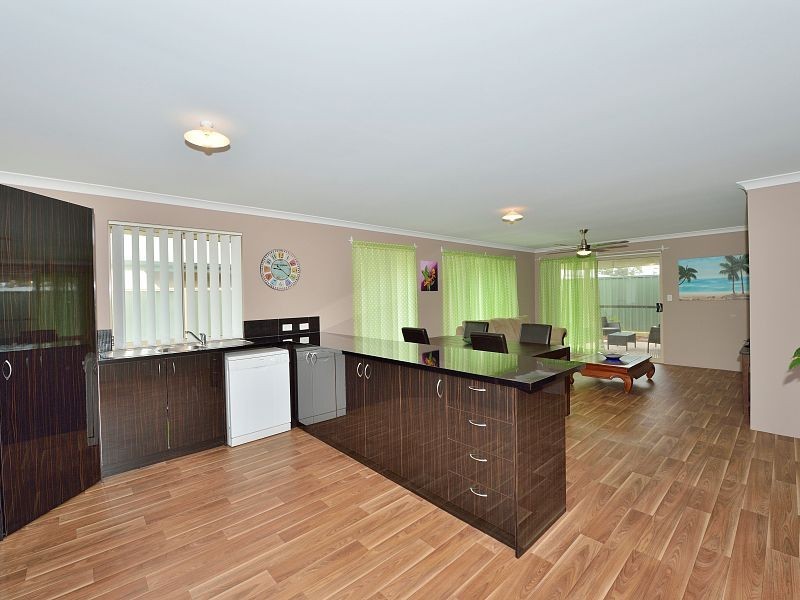 14 Ipswich Parkway, Greenfields WA 6210