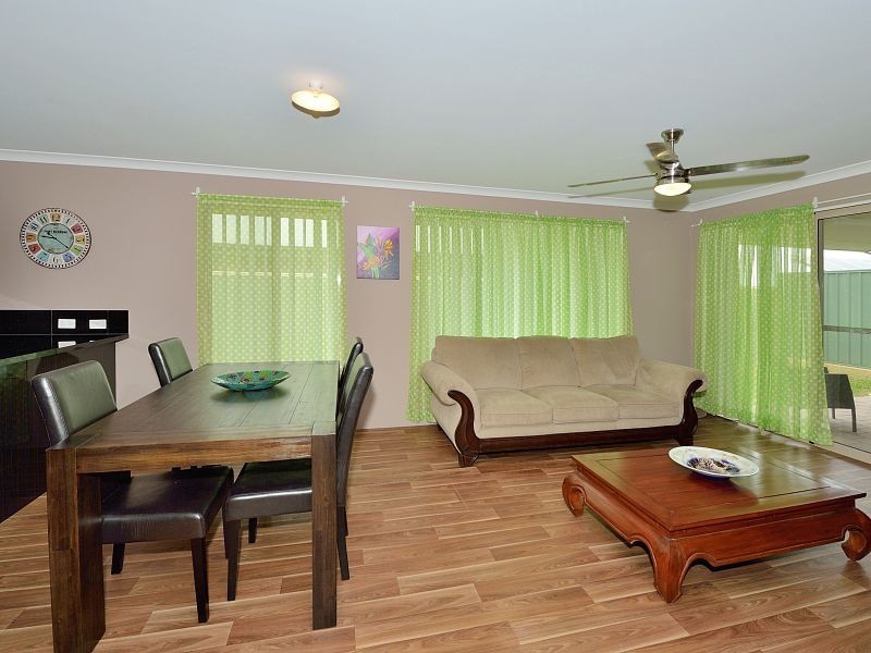 14 Ipswich Parkway, Greenfields WA 6210