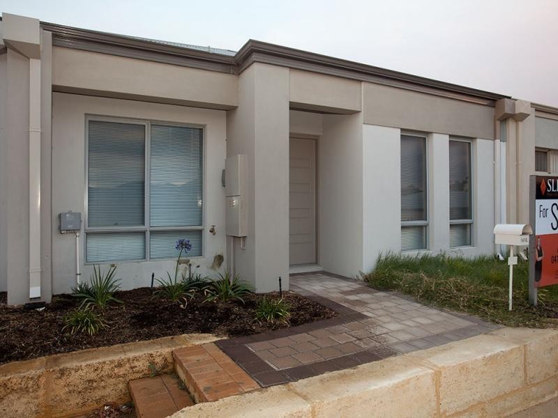 35 Hollyford Parade, Butler WA 6036