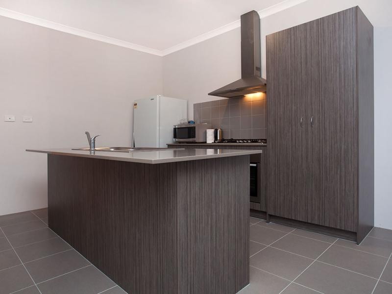 35 Hollyford Parade, Butler WA 6036