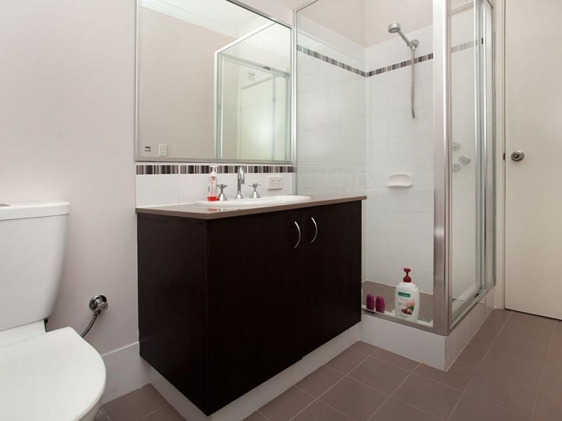 35 Hollyford Parade, Butler WA 6036