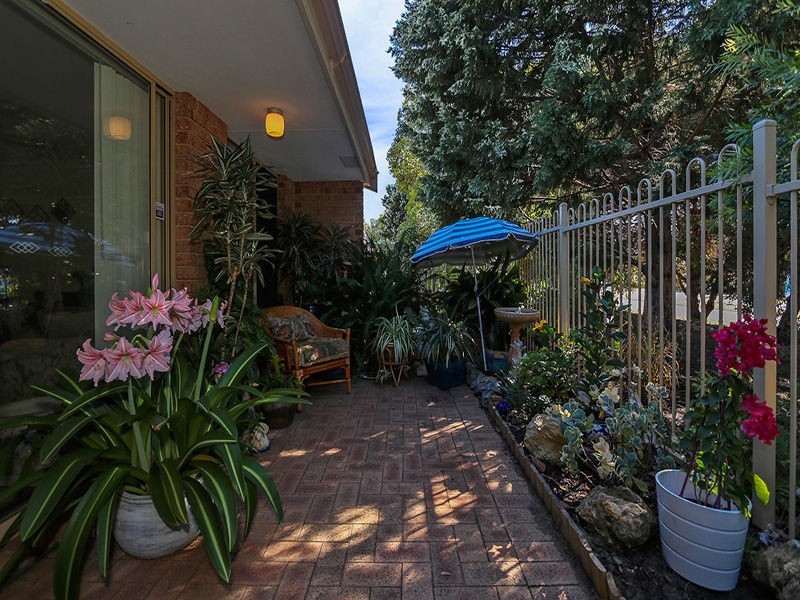 9/10 Parnell Avenue, Marmion WA 6020