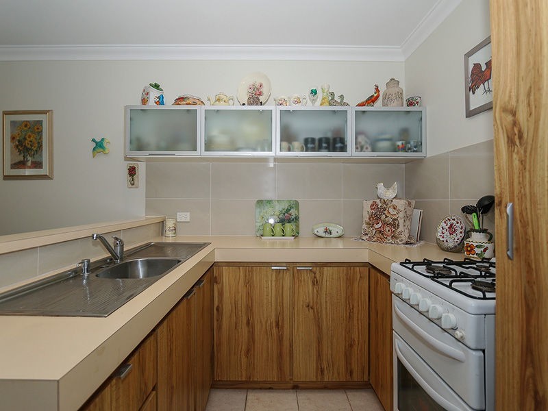 9/10 Parnell Avenue, Marmion WA 6020