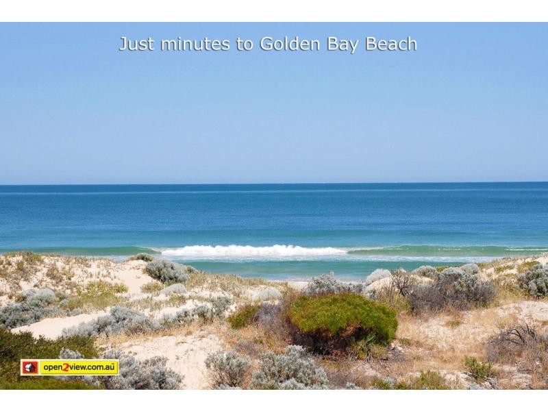 2 Trenant Park Gardens, Golden Bay WA 6174