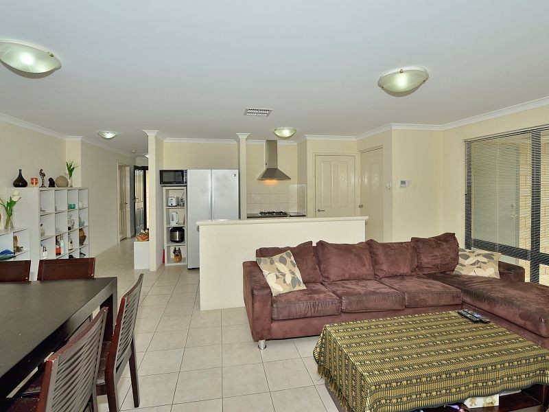 2 Golden Grove, Coodanup WA 6210
